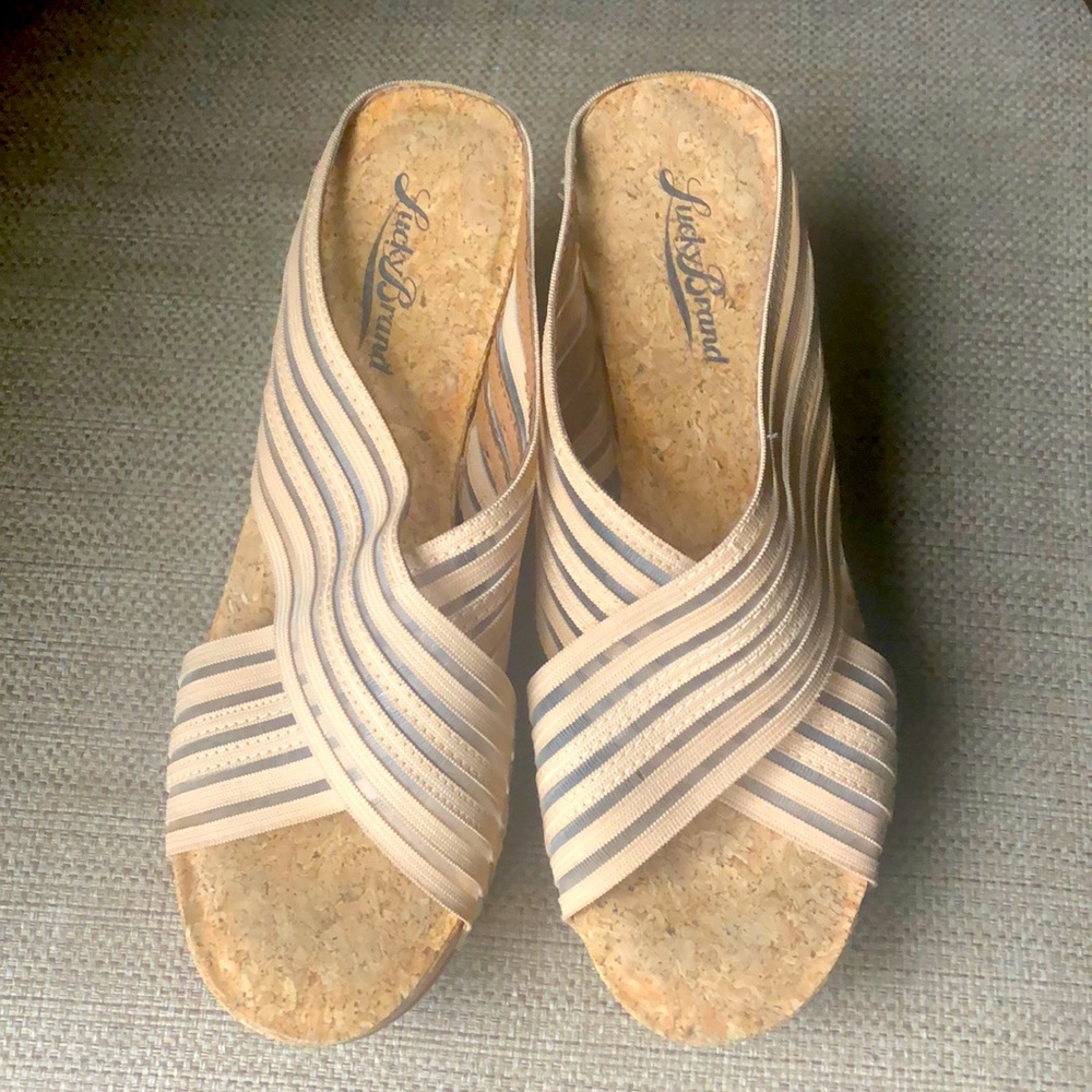 Lucky brand wedge sandals